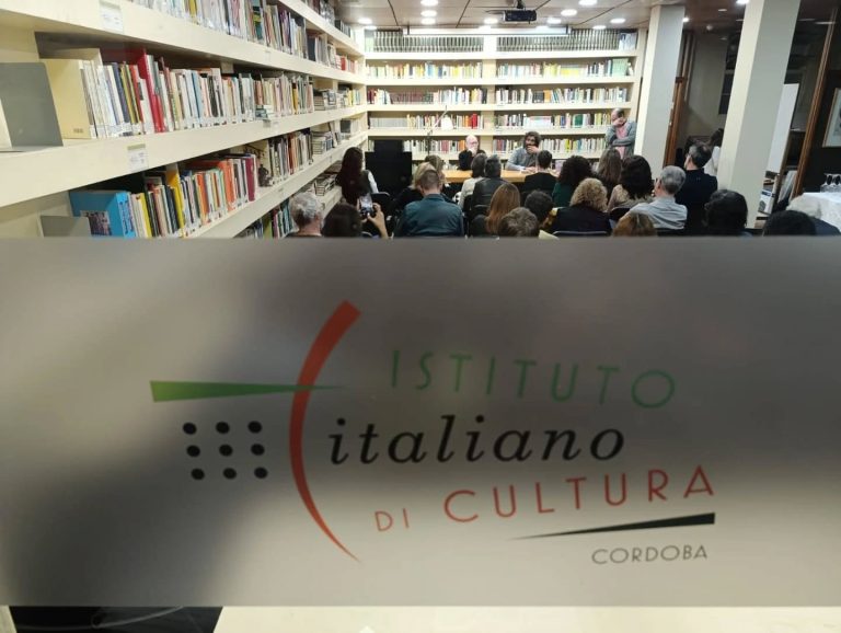 Biblioteca-presentazione libri Cesare Pavese